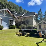 Casa Azul Campos do Jordão